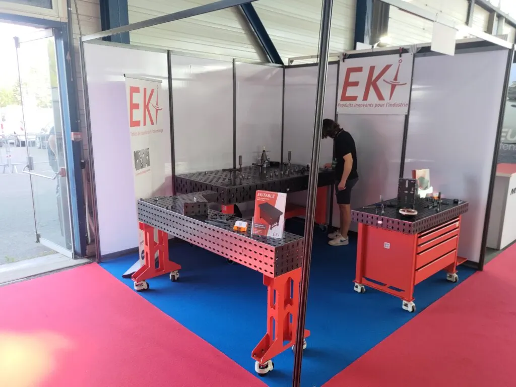 Un prisme et deux tables EKI présentés à Vierzon pour la finale des meilleurs soudeurs 2025